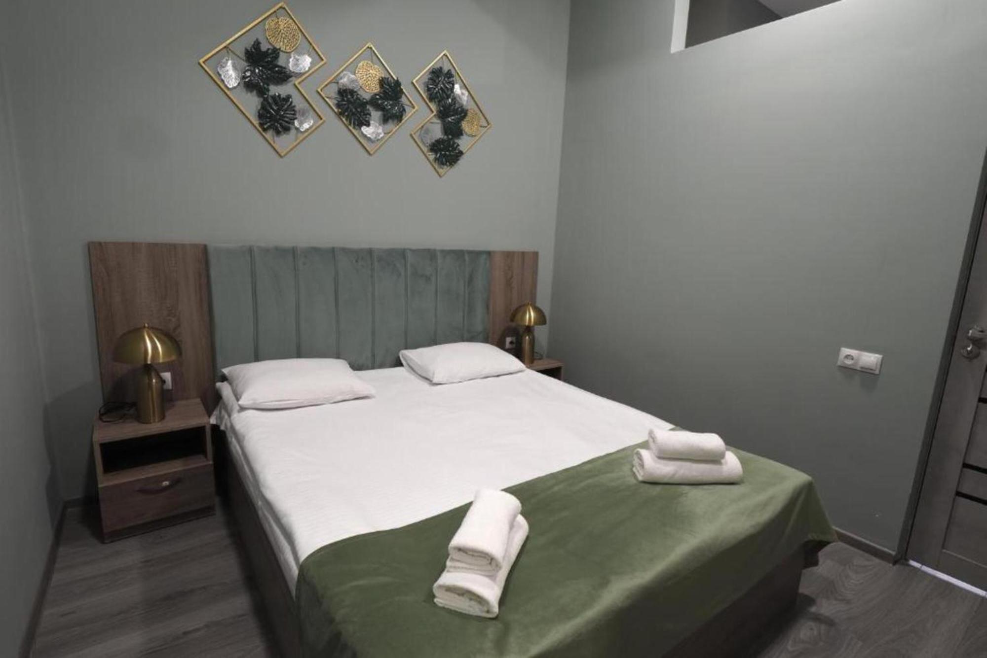 Hotel Menua Jerevan Kamer foto